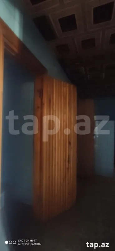 Satılır 7 otaqlı həyət evi
