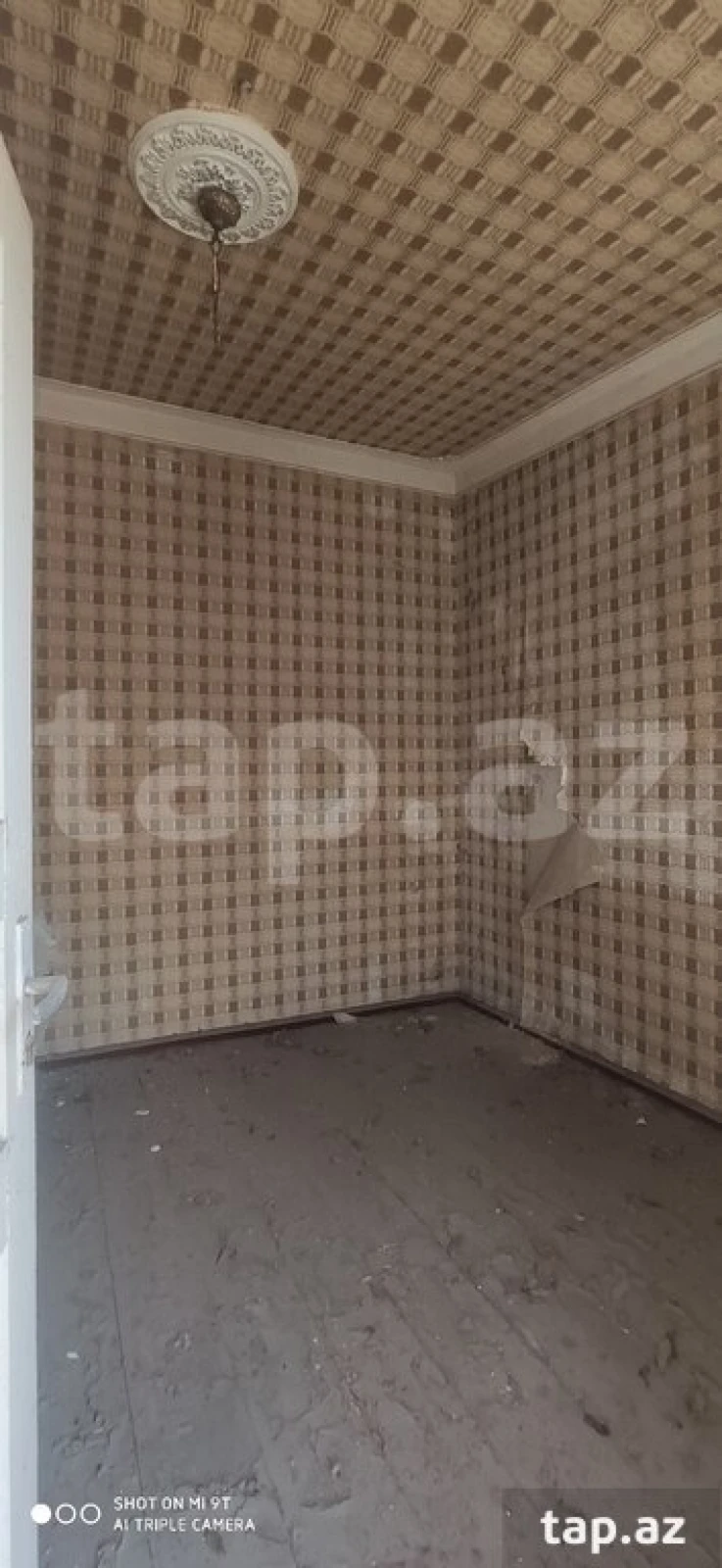Satılır 7 otaqlı həyət evi