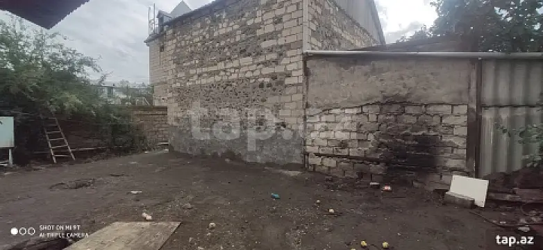 Satılır 4 otaqlı həyət evi