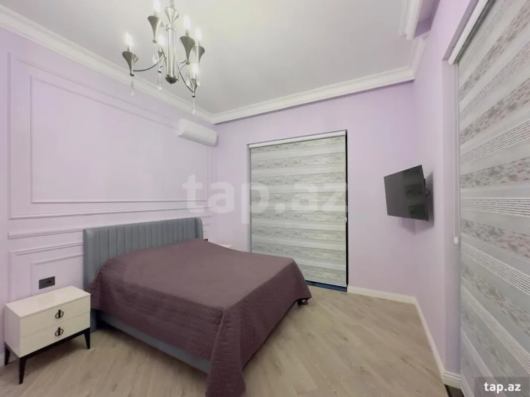 Satılır 9 otaqlı həyət evi