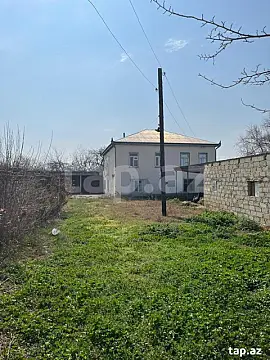 Satılır 5 otaqlı həyət evi