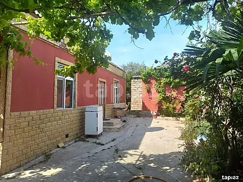 Satılır 4 otaqlı həyət evi — Bakı, Mərdəkan 4 otaq