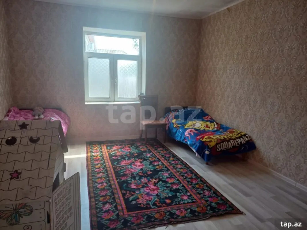 Satılır 4 otaqlı həyət evi