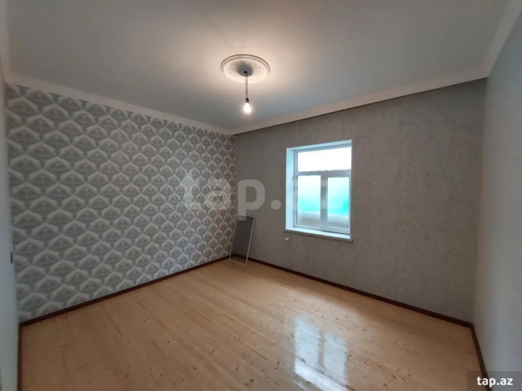 Satılır 3 otaqlı həyət evi 160 m²