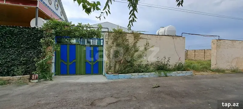 Satılır 3 otaqlı həyət evi