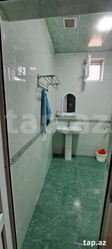 Satılır 3 otaqlı həyət evi