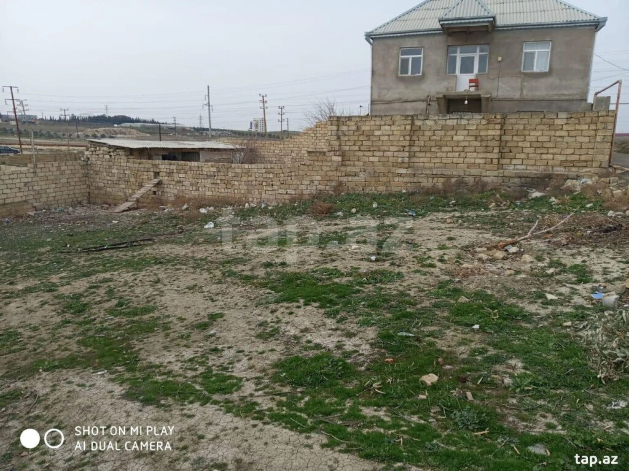 Satılır torpaq sahəsi