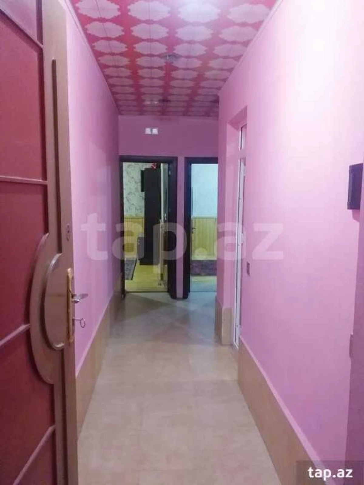 Satılır 5 otaqlı həyət evi