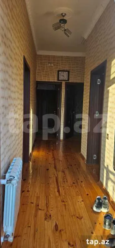 Satılır 5 otaqlı həyət evi