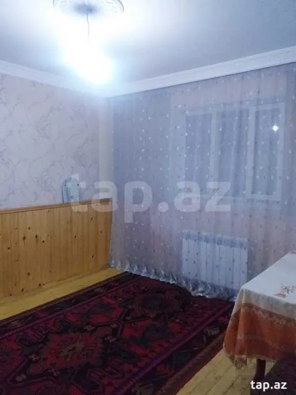 Satılır 5 otaqlı həyət evi