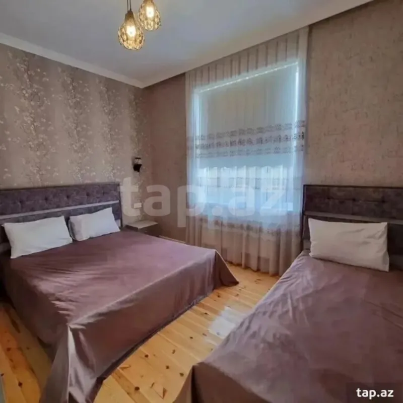 Kirayə verilir 5 otaqlı həyət evi 200 m²