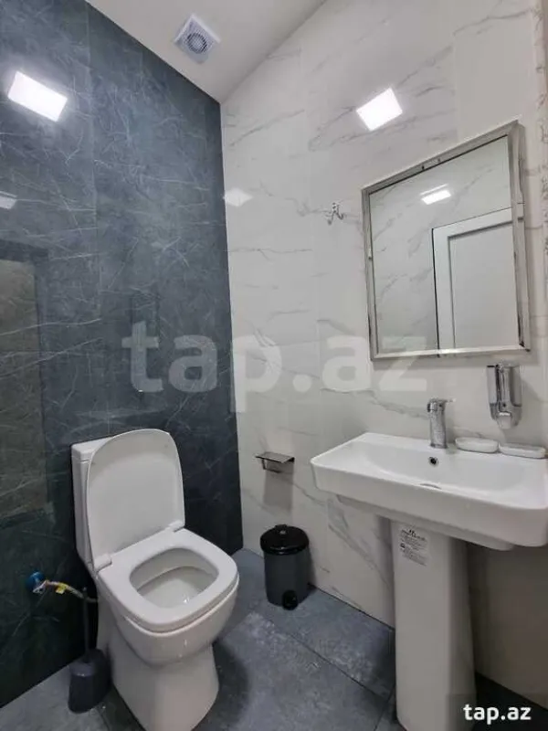 Kirayə verilir 5 otaqlı həyət evi 200 m²