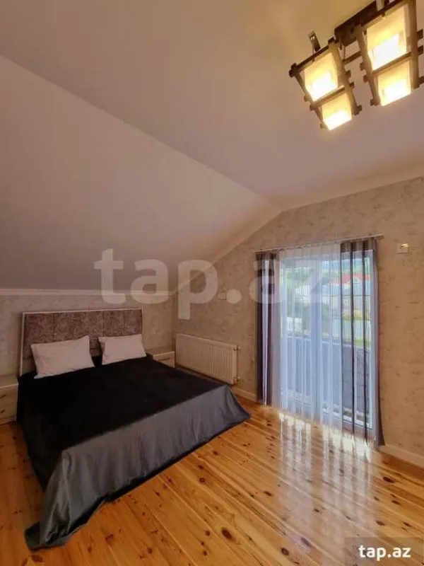 Kirayə verilir 5 otaqlı həyət evi 200 m²