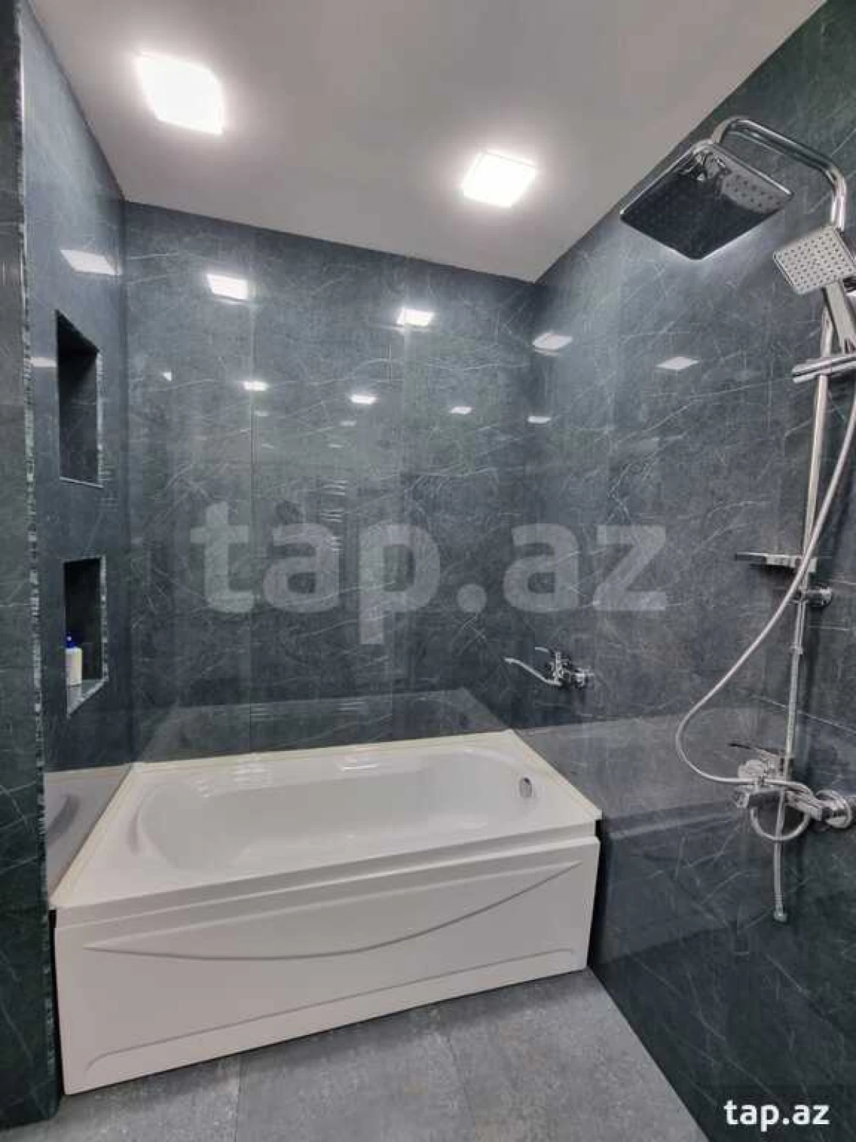 Kirayə verilir 5 otaqlı həyət evi 200 m²