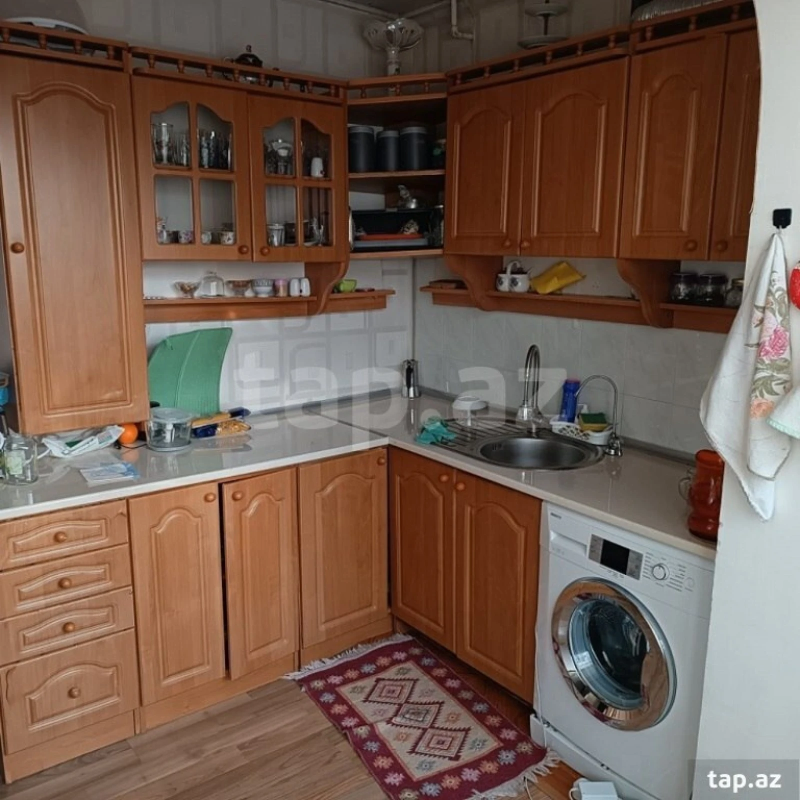 Satılır 5 otaqlı mənzil 118 m²