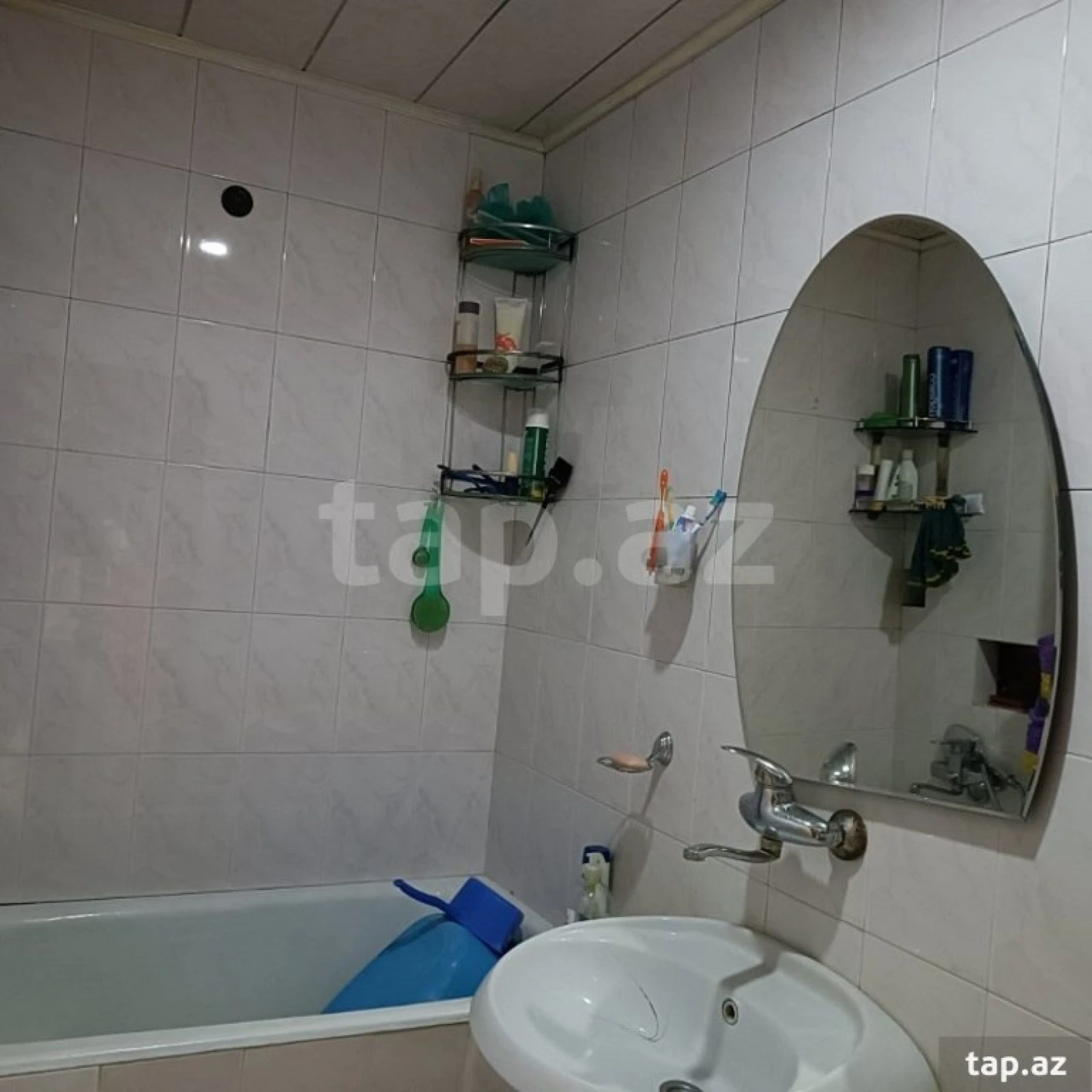 Satılır 5 otaqlı mənzil 118 m²