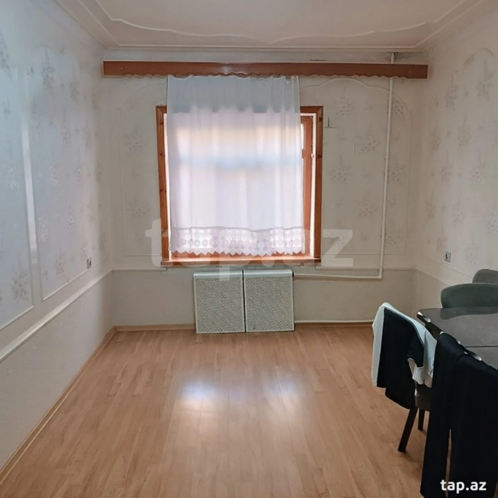Satılır 5 otaqlı mənzil 118 m²