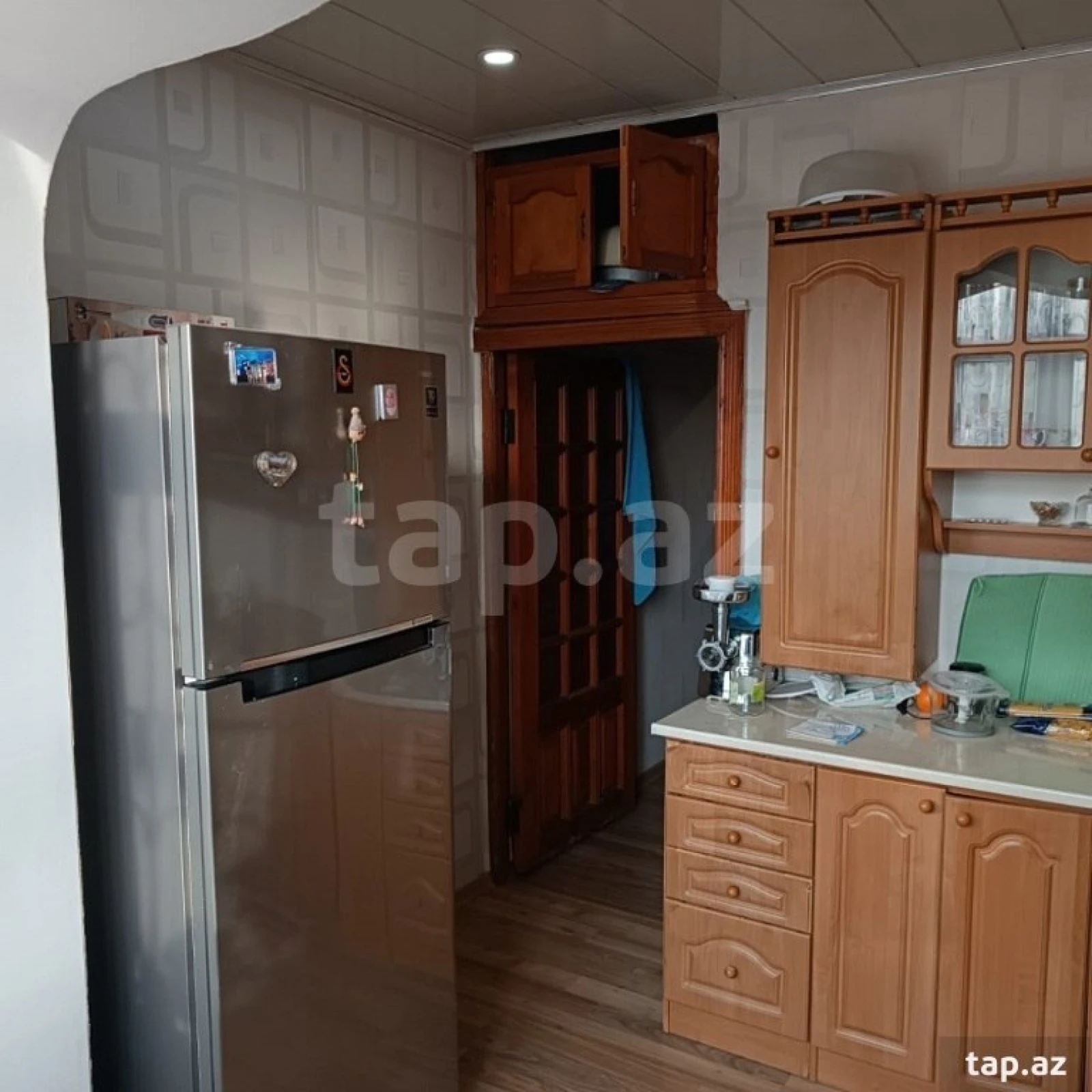 Satılır 5 otaqlı mənzil 118 m²
