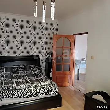 Satılır 5 otaqlı mənzil 118 m²