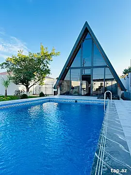 Kirayə verilir 3 otaqlı həyət evi 180 m² — Bakı, Novxanı 3 otaq 180.00 m²