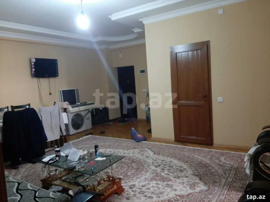 Satılır 4 otaqlı yeni tikili 150 m²