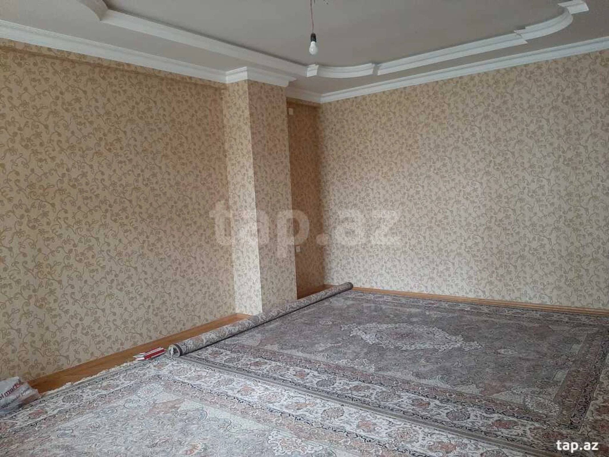 Satılır 4 otaqlı yeni tikili 150 m²