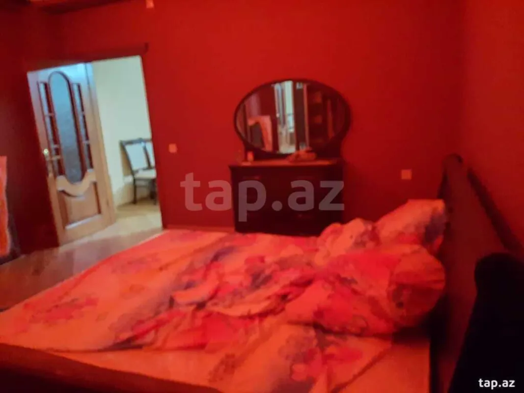 Satılır 4 otaqlı yeni tikili 150 m²