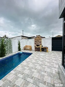 Kirayə verilir 4 otaqlı həyət evi