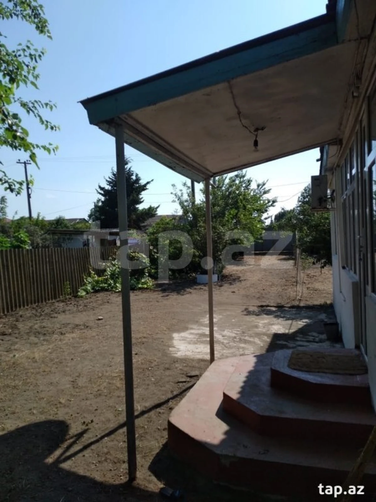 Satılır 3 otaqlı həyət evi