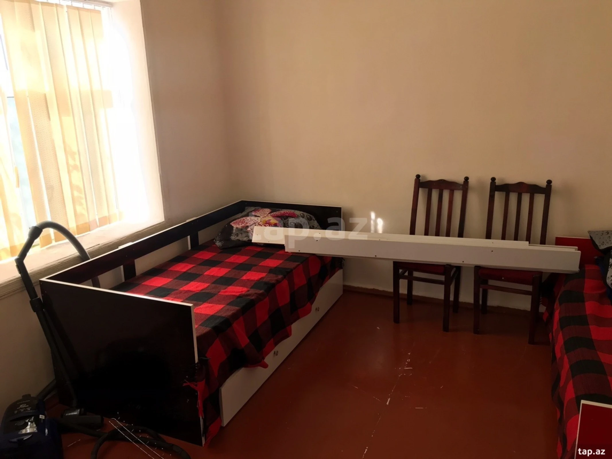 Satılır 3 otaqlı həyət evi