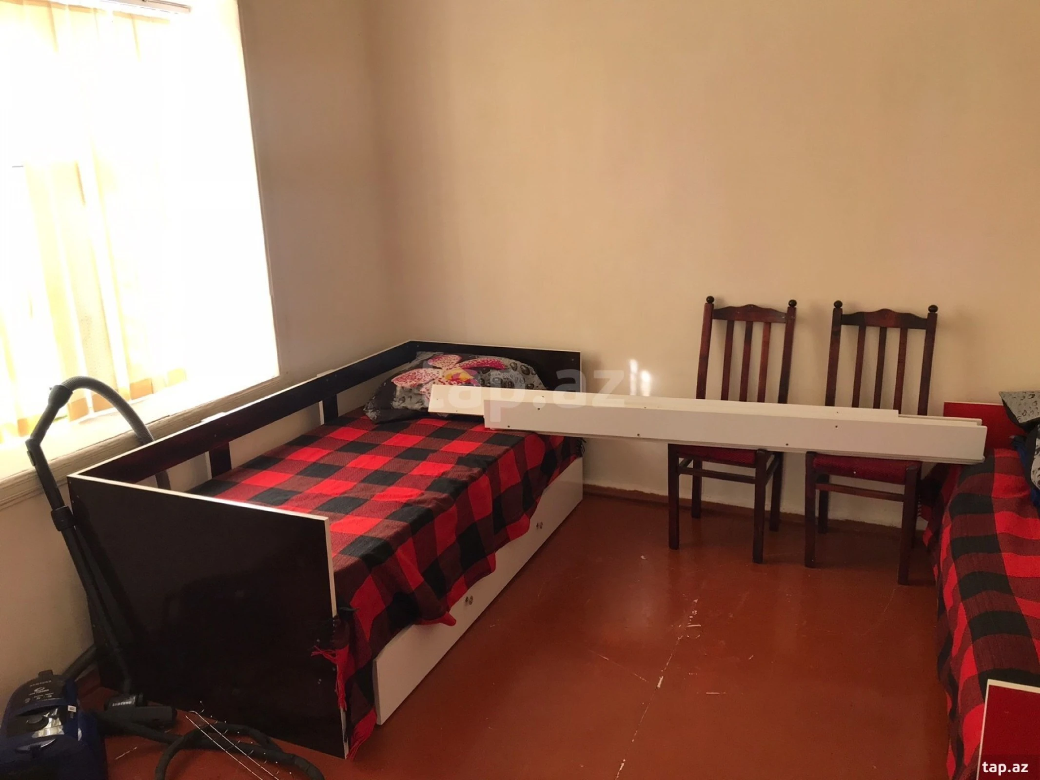 Satılır 3 otaqlı həyət evi