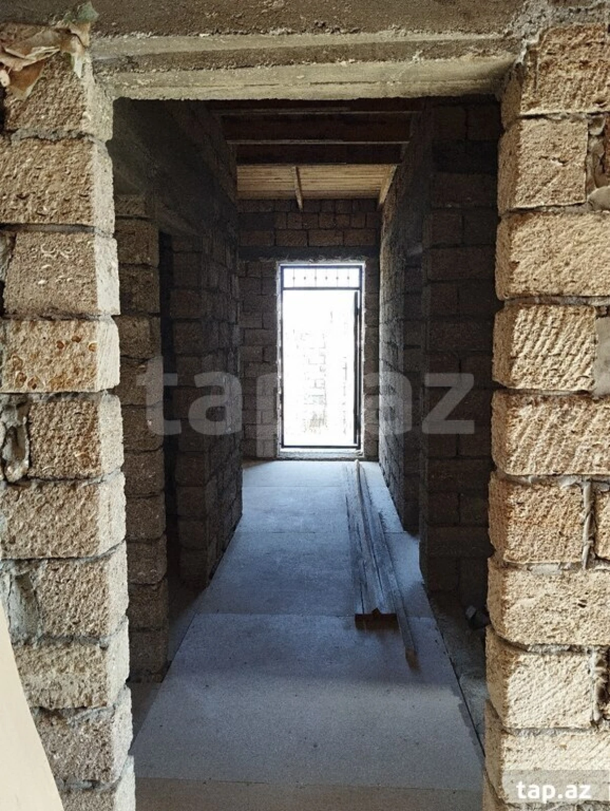 Satılır 3 otaqlı həyət evi