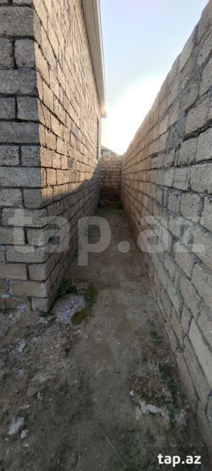 Satılır 3 otaqlı həyət evi