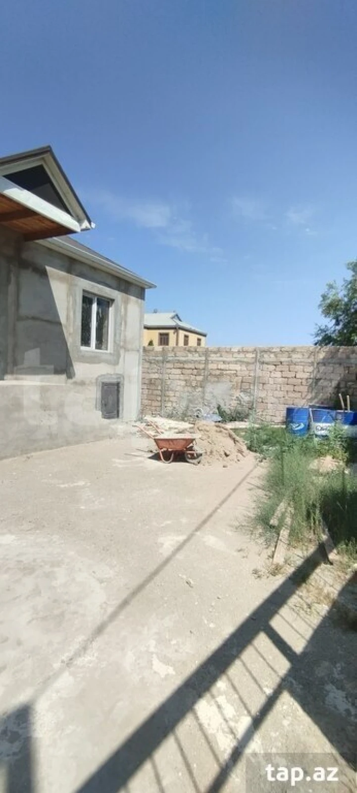 Satılır 3 otaqlı həyət evi