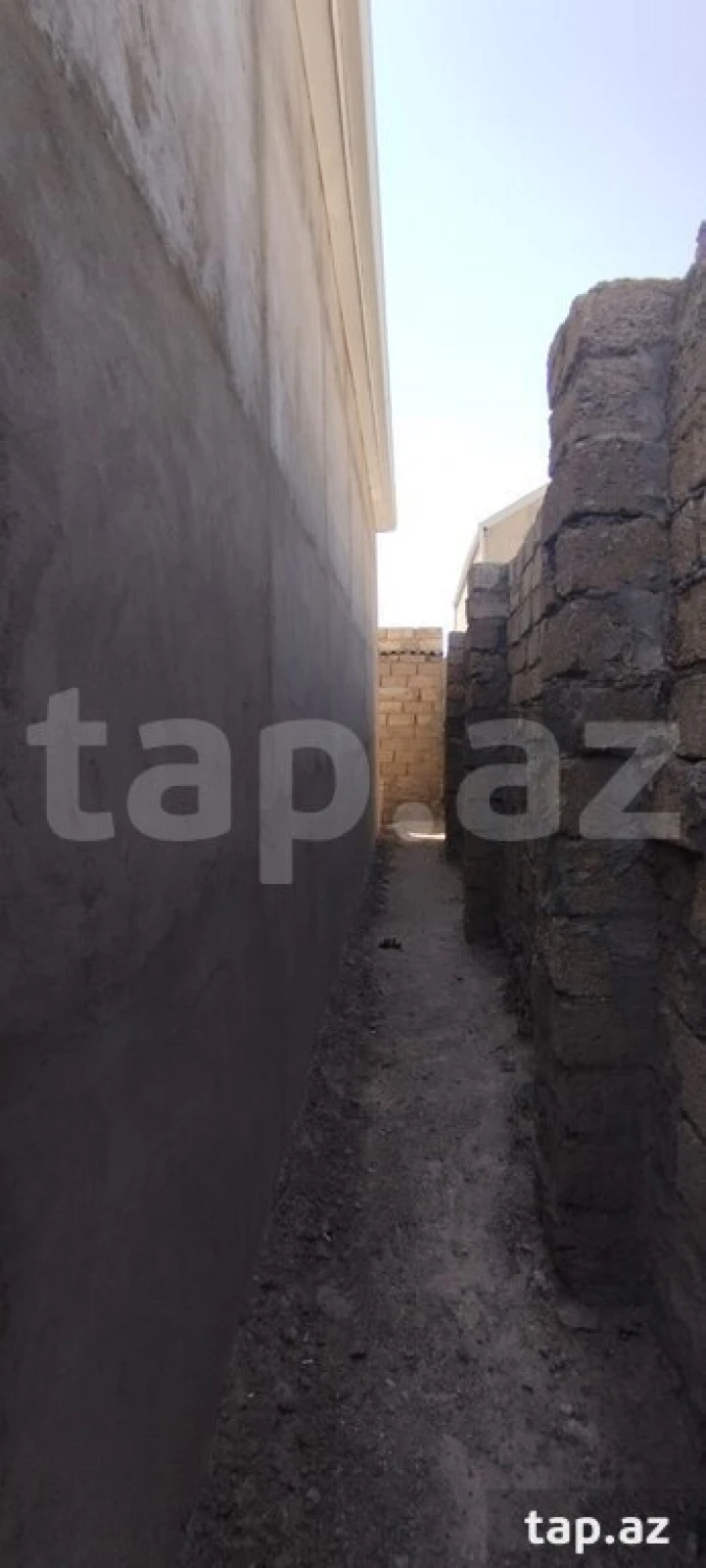 Satılır 3 otaqlı həyət evi