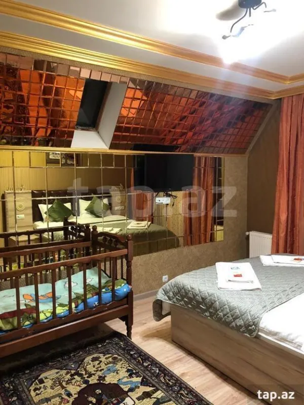 Kirayə verilir 5 otaqlı həyət evi