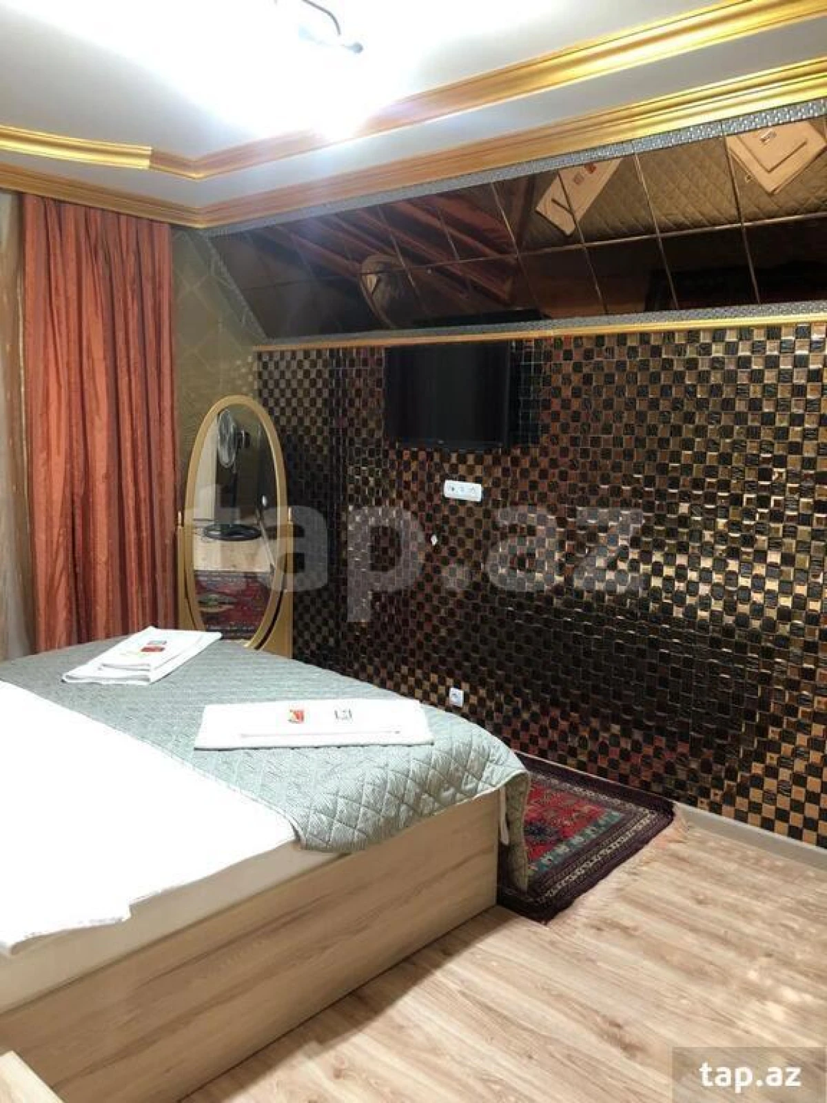 Kirayə verilir 5 otaqlı həyət evi