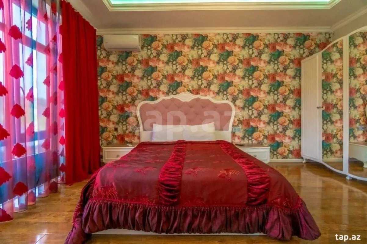 Kirayə verilir 5 otaqlı həyət evi