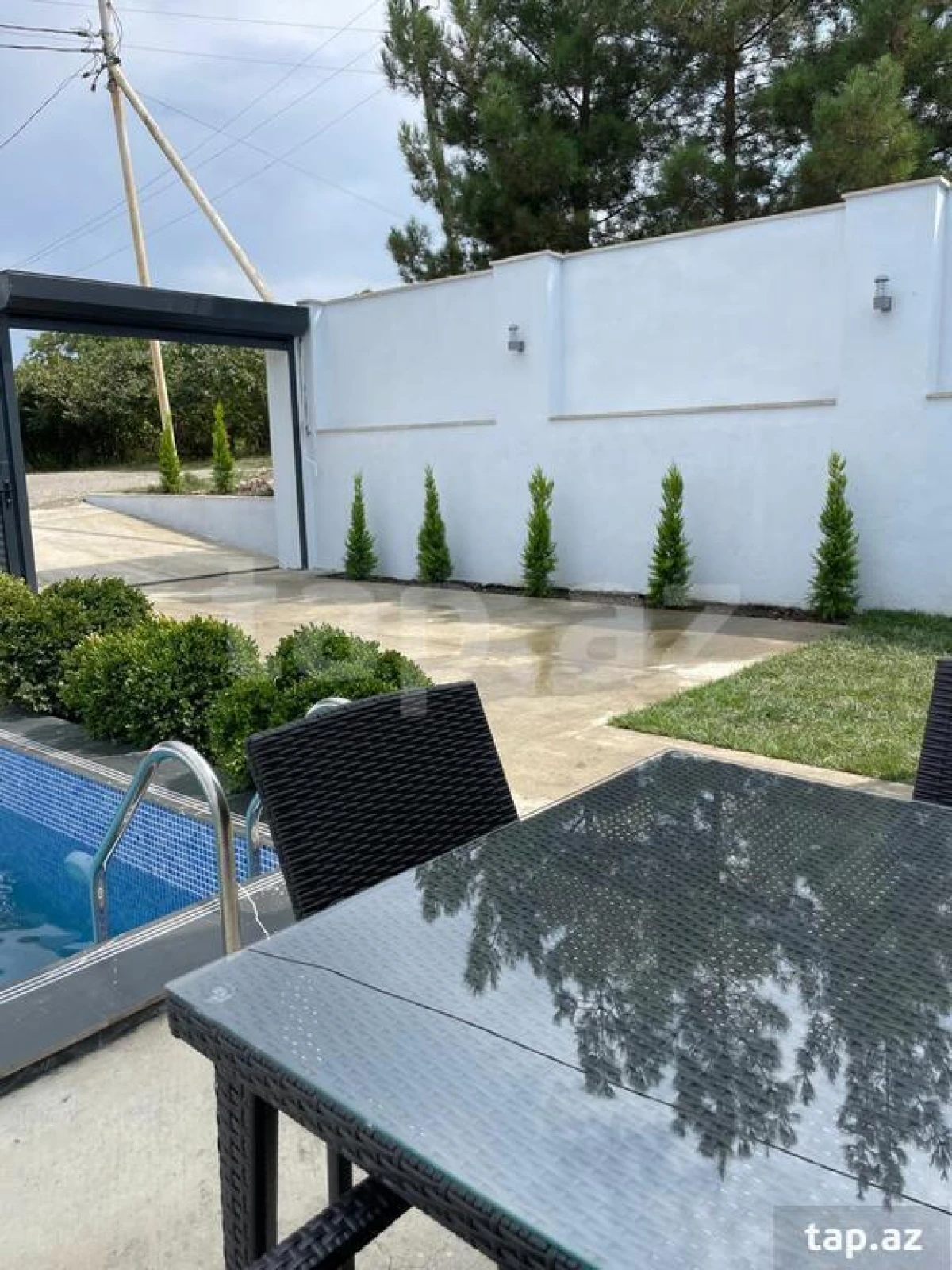 Kirayə verilir 3 otaqlı həyət evi