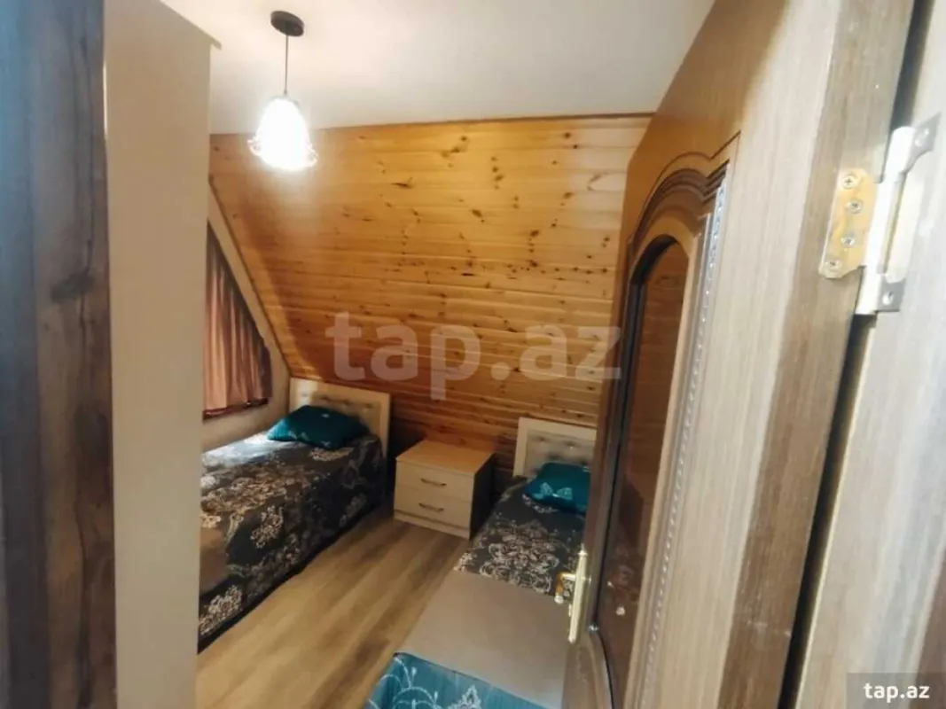 Kirayə verilir 4 otaqlı həyət evi