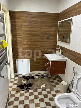 Kirayə verilir 4 otaqlı həyət evi