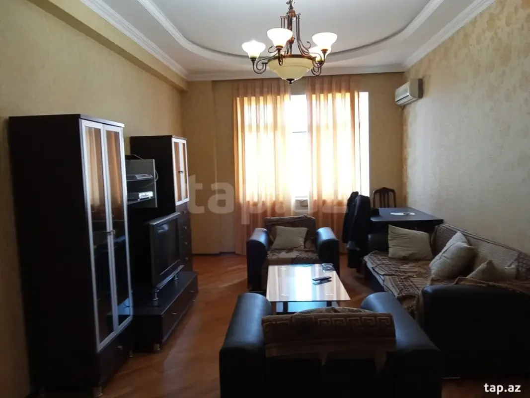 Kirayə verilir 2 otaqlı yeni tikili 100 m²