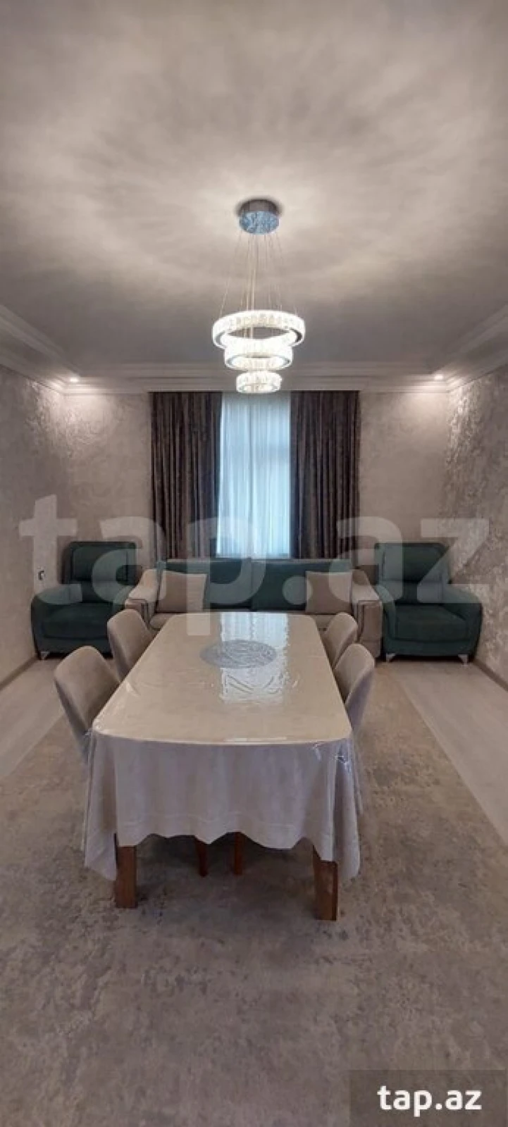 Satılır 6 otaqlı həyət evi