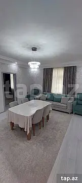 Satılır 6 otaqlı həyət evi