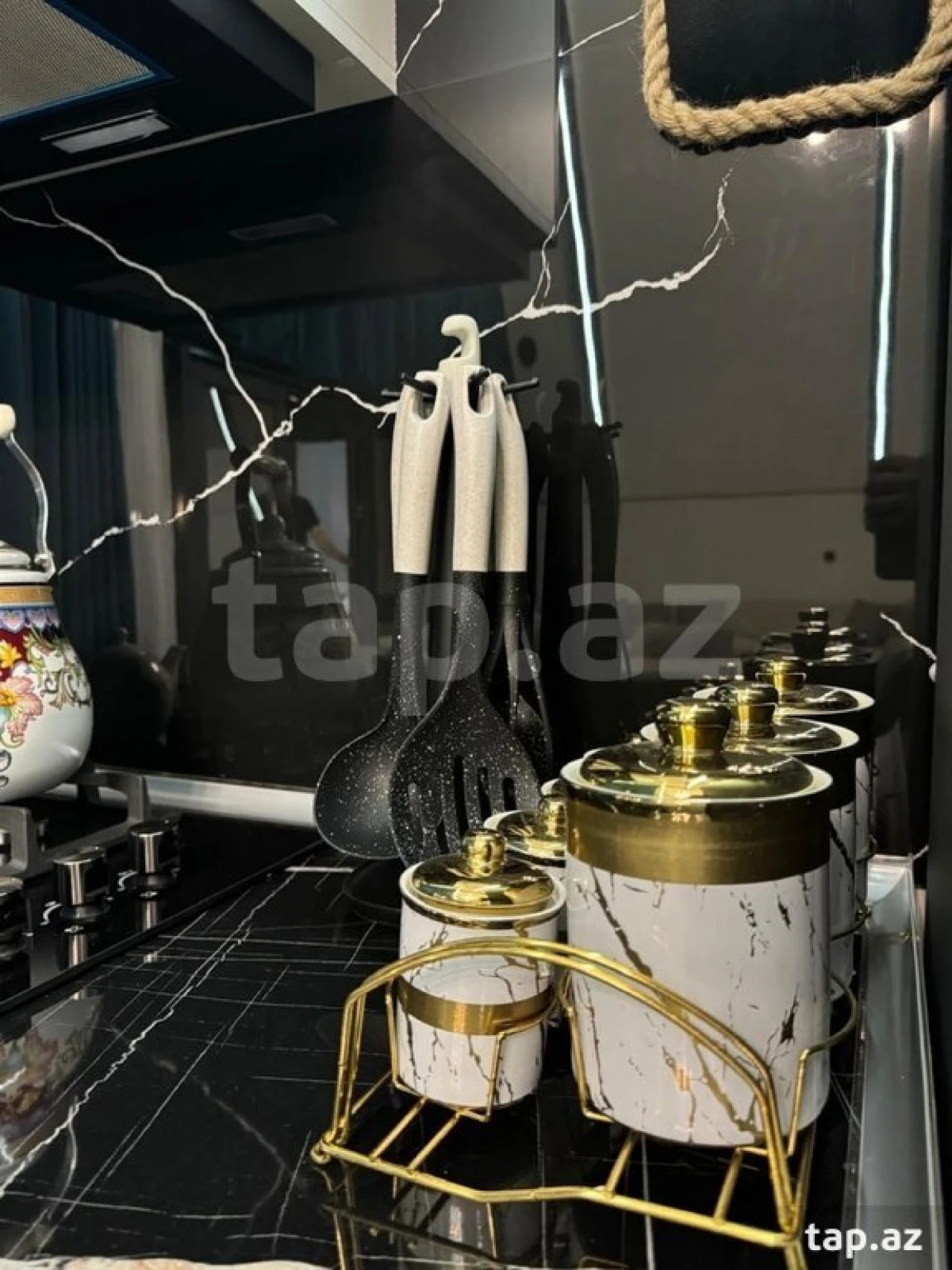 Kirayə verilir 3 otaqlı həyət evi