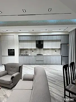 Kirayə verilir 2 otaqlı yeni tikili 119 m²