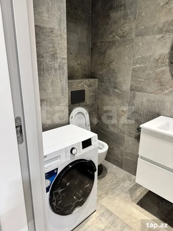 Kirayə verilir 2 otaqlı yeni tikili 119 m²