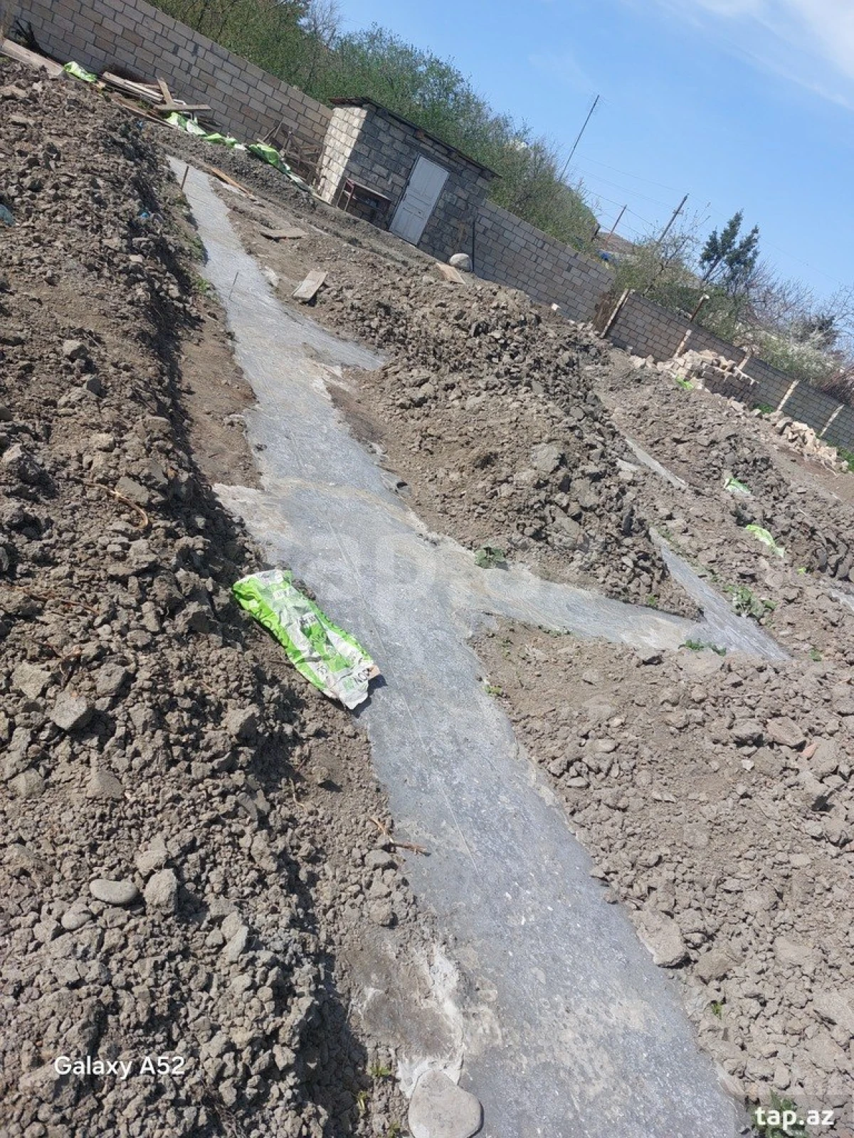 Satılır torpaq sahəsi