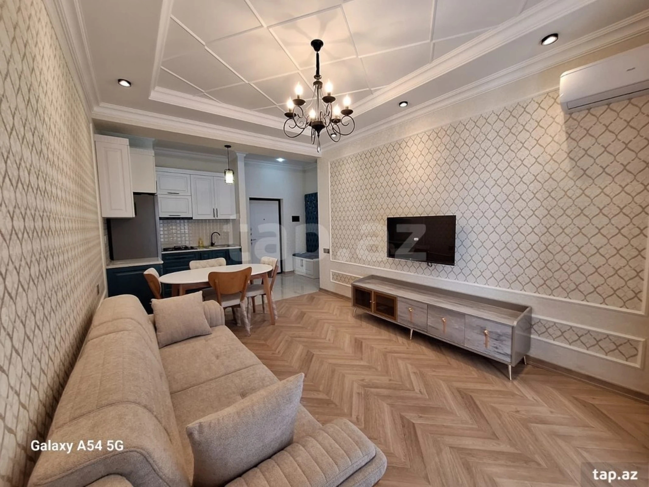 Kirayə verilir 2 otaqlı yeni tikili 80 m²