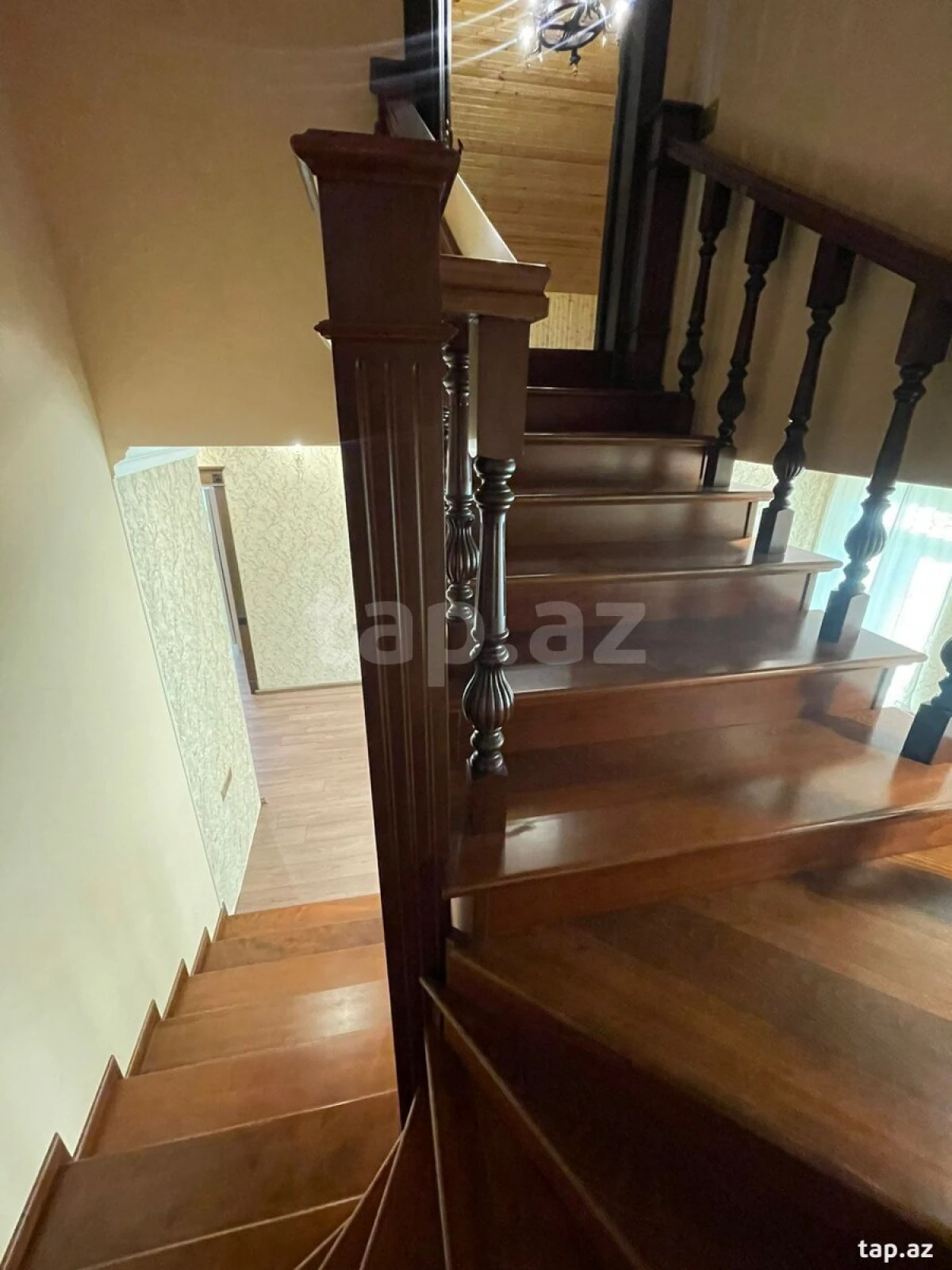 Satılır 4 otaqlı həyət evi